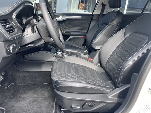 FORD福特 FOCUS ACTIVE  第7張相片