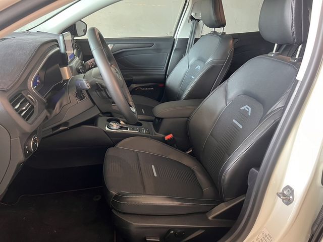 FORD福特 FOCUS ACTIVE  第9張相片