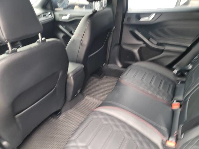 FORD福特 FOCUS  第15張相片