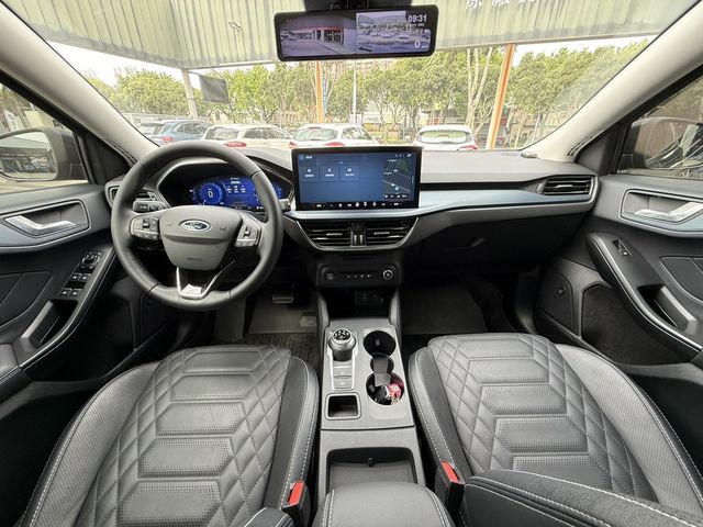 FORD福特 FOCUS ACTIVE  第10張相片