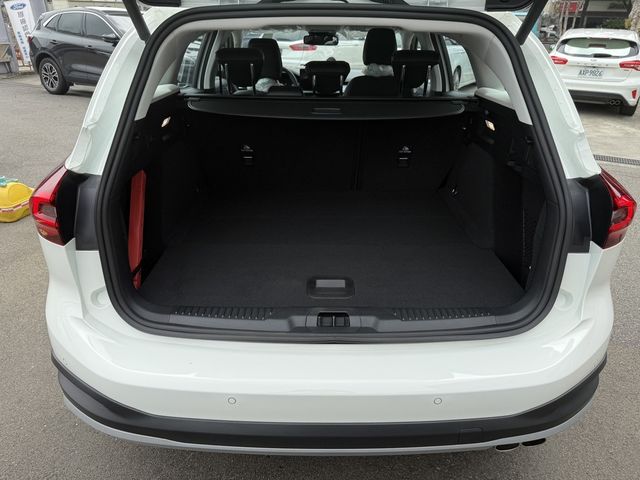 FORD福特 FOCUS ACTIVE  第7張相片