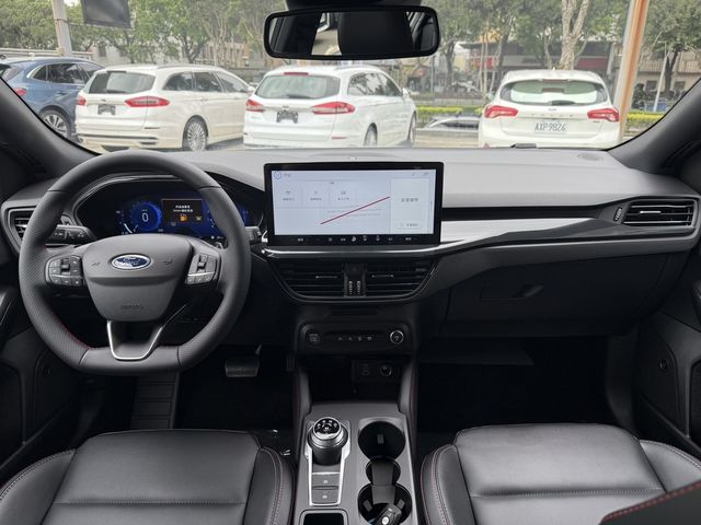 FORD福特 FOCUS WAGON  第5張相片