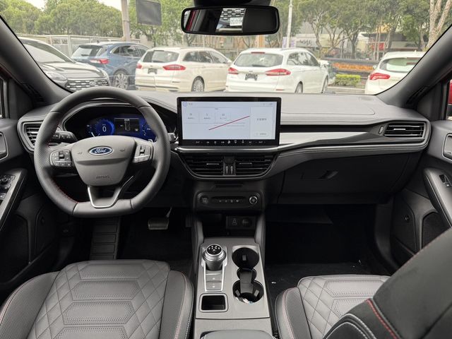 FORD福特 FOCUS WAGON  第5張相片