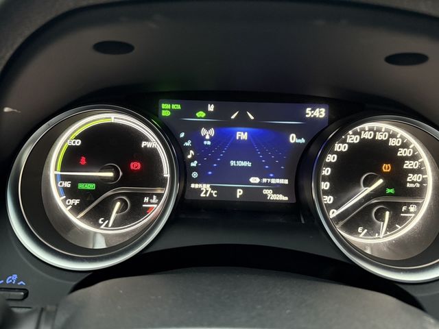 TOYOTA豐田 CAMRY HYBRID  第11張相片