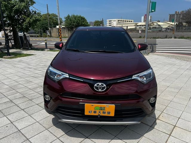 TOYOTA豐田 RAV4  第3張相片