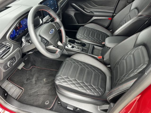 FORD福特 FOCUS ACTIVE  第7張相片