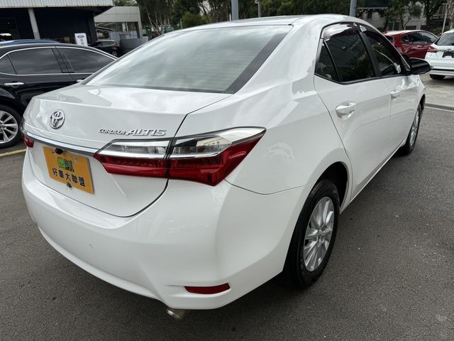 TOYOTA豐田 ALTIS  第2張相片
