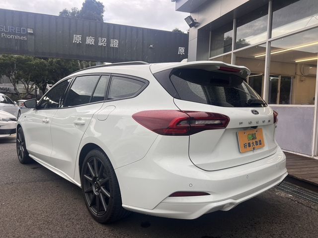 FORD福特 FOCUS WAGON  第8張相片