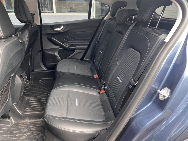 FORD福特 FOCUS ACTIVE  第11張相片