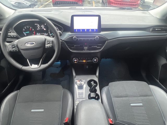 FORD福特 FOCUS ACTIVE  第5張相片