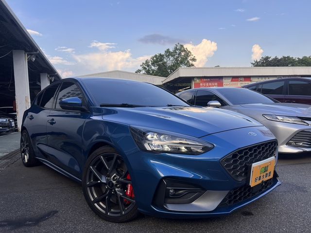 FORD福特 FOCUS ST  第7張相片