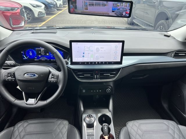 FORD福特 FOCUS ACTIVE  第5張相片