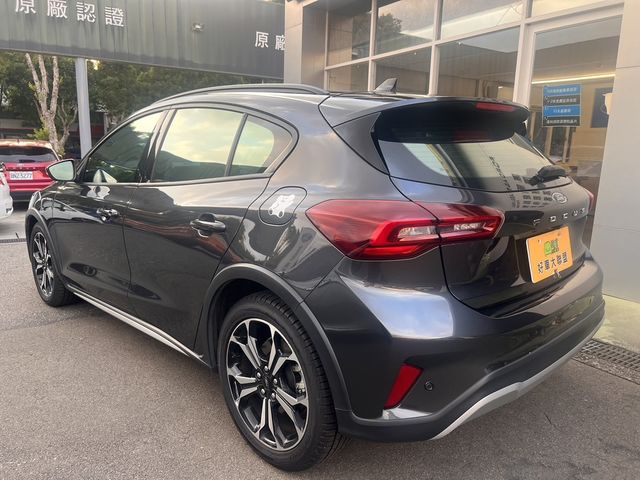 FORD福特 FOCUS ACTIVE  第8張相片