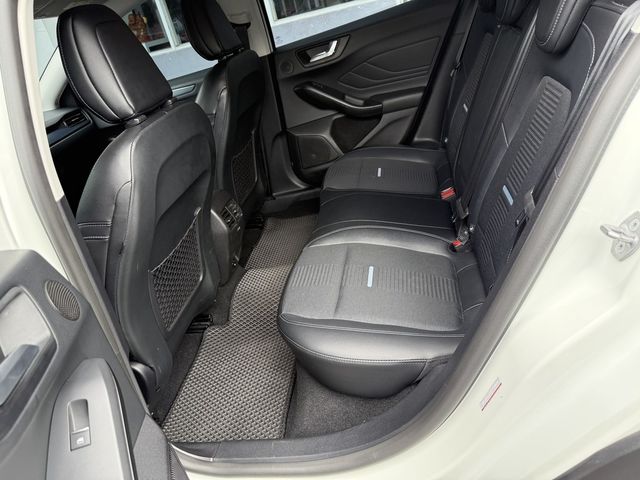 FORD福特 FOCUS ACTIVE  第9張相片