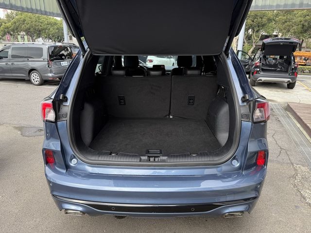 FORD福特 KUGA  第7張相片