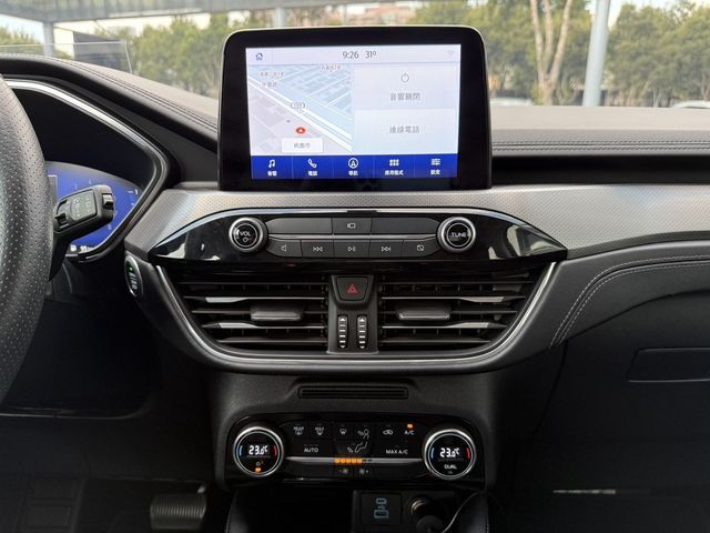 FORD福特 KUGA  第10張相片