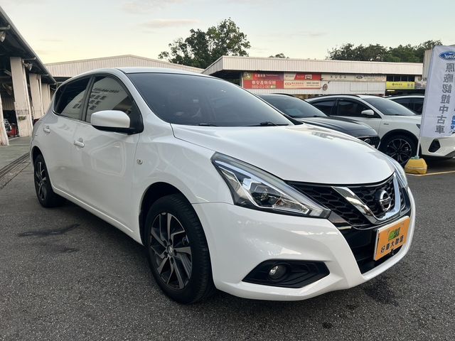 NISSAN日產 TIIDA  第7張相片