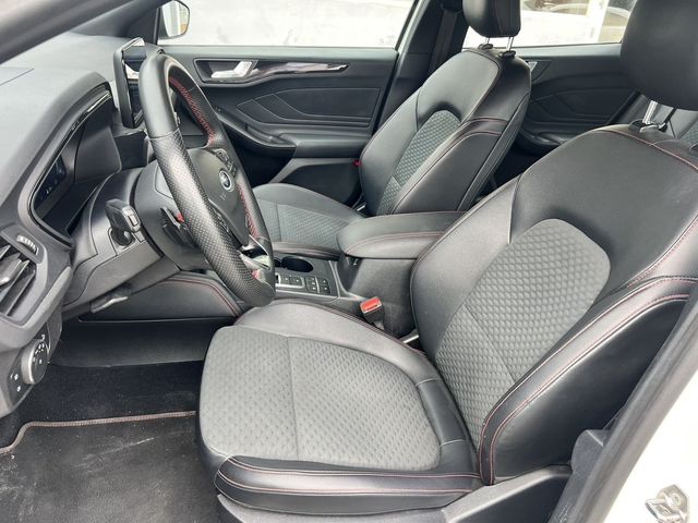 FORD福特 FOCUS  第7張相片