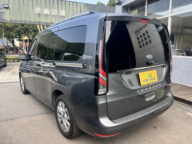 FORD福特 TOURNEO CONNECT  第10張相片