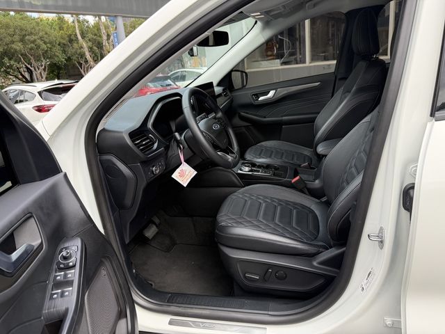 FORD福特 KUGA  第8張相片