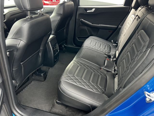 FORD福特 KUGA  第7張相片