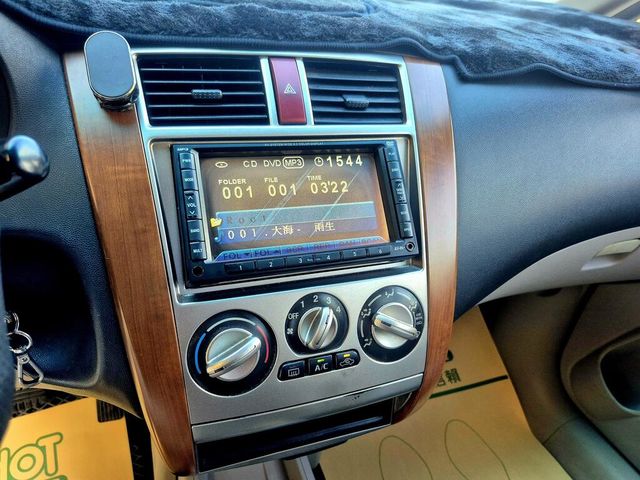 MITSUBISHI三菱 COLT PLUS  第9張相片