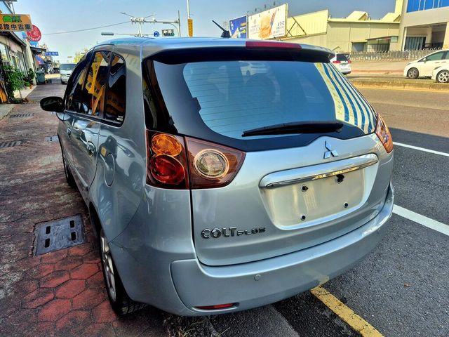MITSUBISHI三菱 COLT PLUS  第12張相片