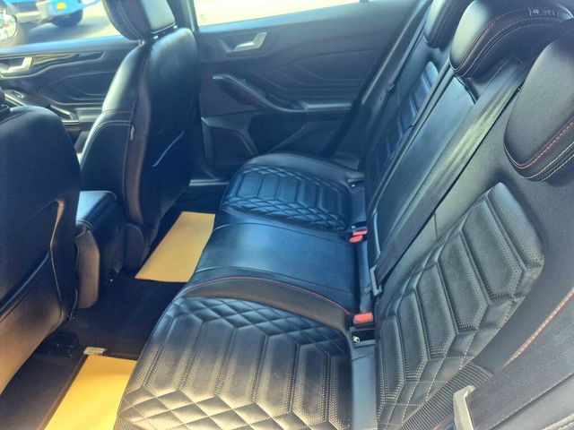 FORD福特 FOCUS ST  第8張相片