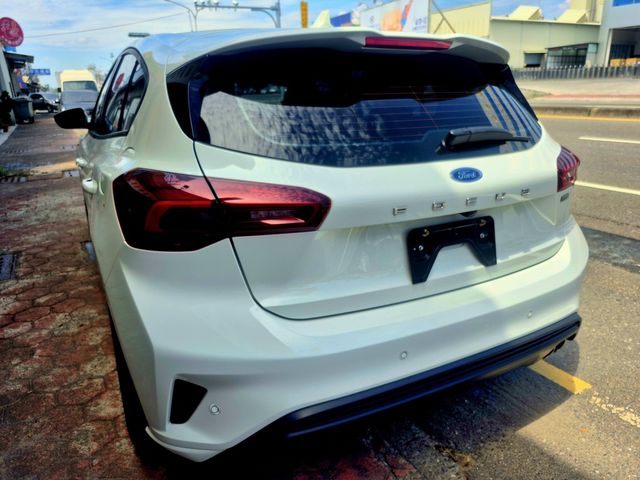 FORD福特 FOCUS ST  第15張相片