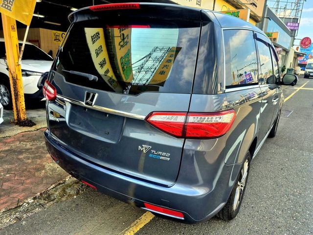 LUXGEN納智捷 M7 TURBO  第17張相片