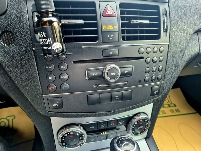 M-BENZ賓士 C300  第11張相片