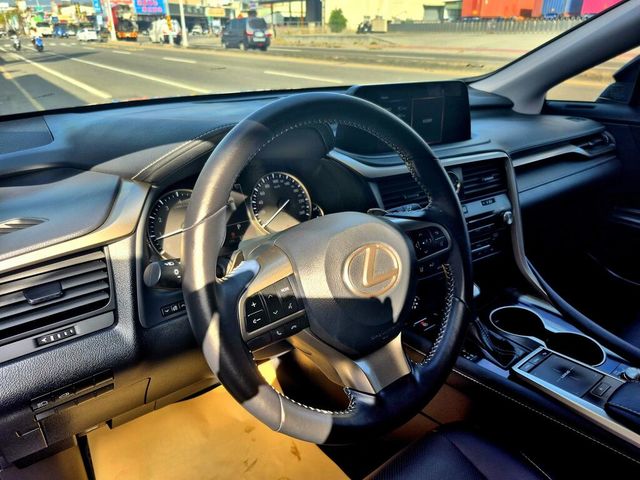 LEXUS凌志 RX300  第5張相片