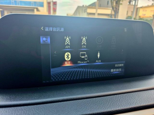 LEXUS凌志 RX300  第10張相片