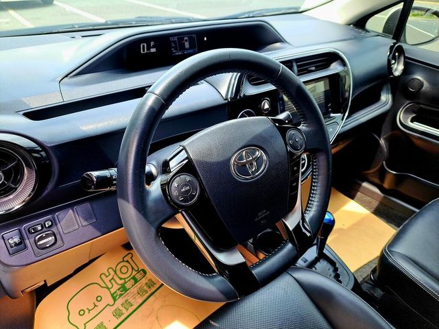 TOYOTA豐田 PRIUS C  第4張相片