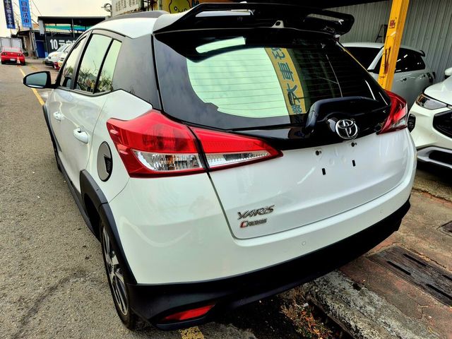 TOYOTA豐田 YARIS CROSSOVER  第13張相片