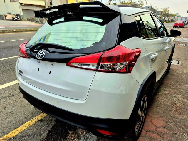 TOYOTA豐田 YARIS CROSSOVER  第15張相片
