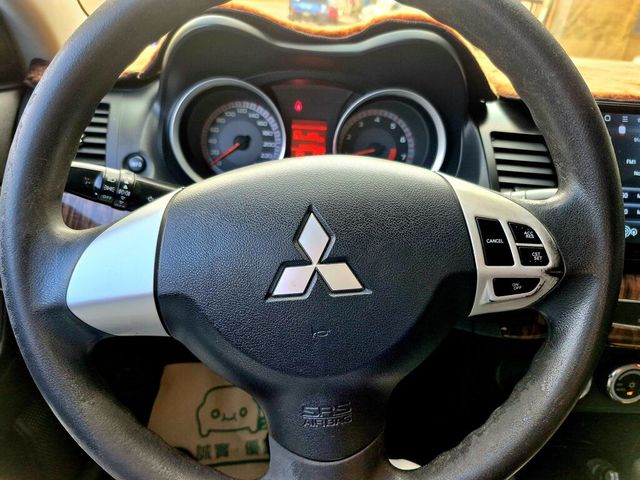 MITSUBISHI三菱 LANCER FORTIS  第8張相片