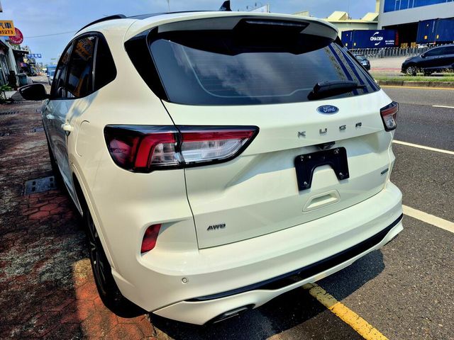 FORD福特 KUGA  第16張相片
