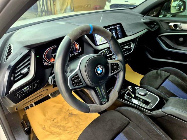 BMW寶馬 118I  第6張相片