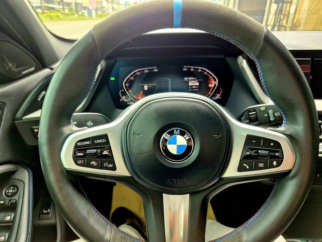 BMW寶馬 118I  第9張相片