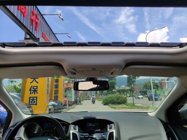 FORD福特 FOCUS  第6張相片
