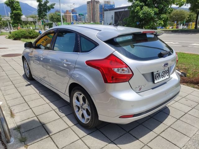 FORD福特 FOCUS  第9張相片