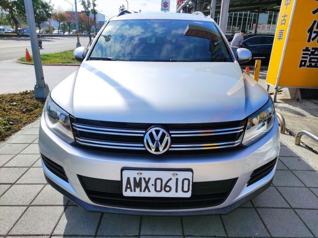 VOLKSWAGEN福斯 TIGUAN  第2張相片