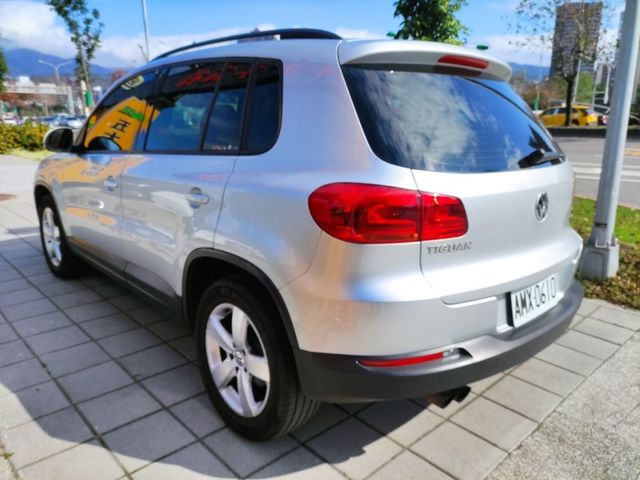 VOLKSWAGEN福斯 TIGUAN  第4張相片