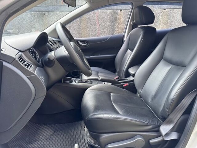 NISSAN日產 TIIDA  第8張相片