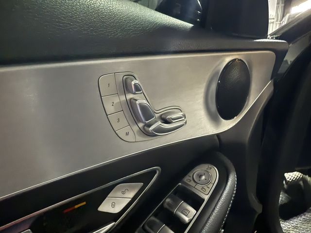 M-BENZ賓士 C200  第12張相片