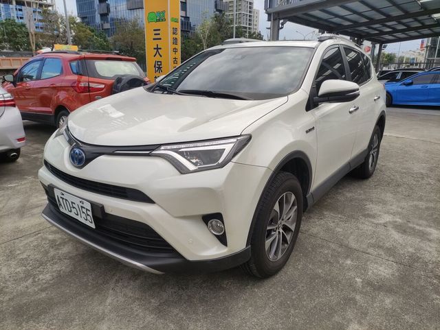 TOYOTA豐田 RAV4  第1張相片