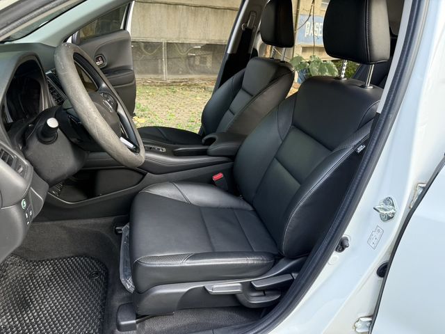 HONDA本田 HR-V  第9張相片