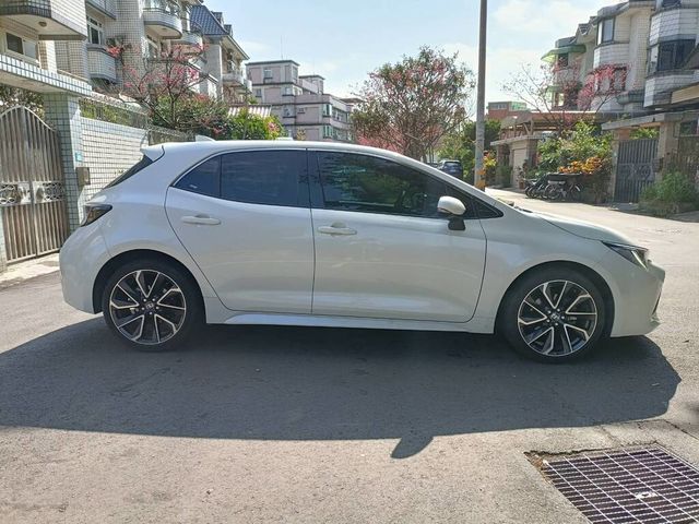 TOYOTA豐田 COROLLA SPORT  第1張相片