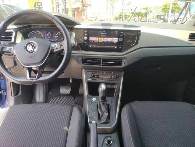 VOLKSWAGEN福斯 POLO  第5張相片